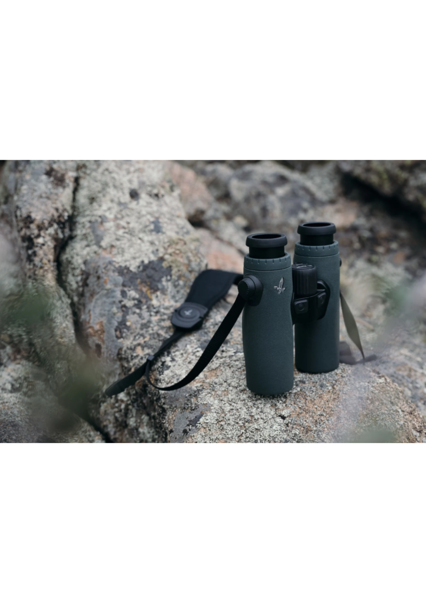Swarovski EL 8x32 1500 Meters Rangefinder Binoculars - EL832RTA (Range Green) Swarovski EL 8x32 1500 Meters Rangefinder Binoculars - EL832RTA (Range Green)