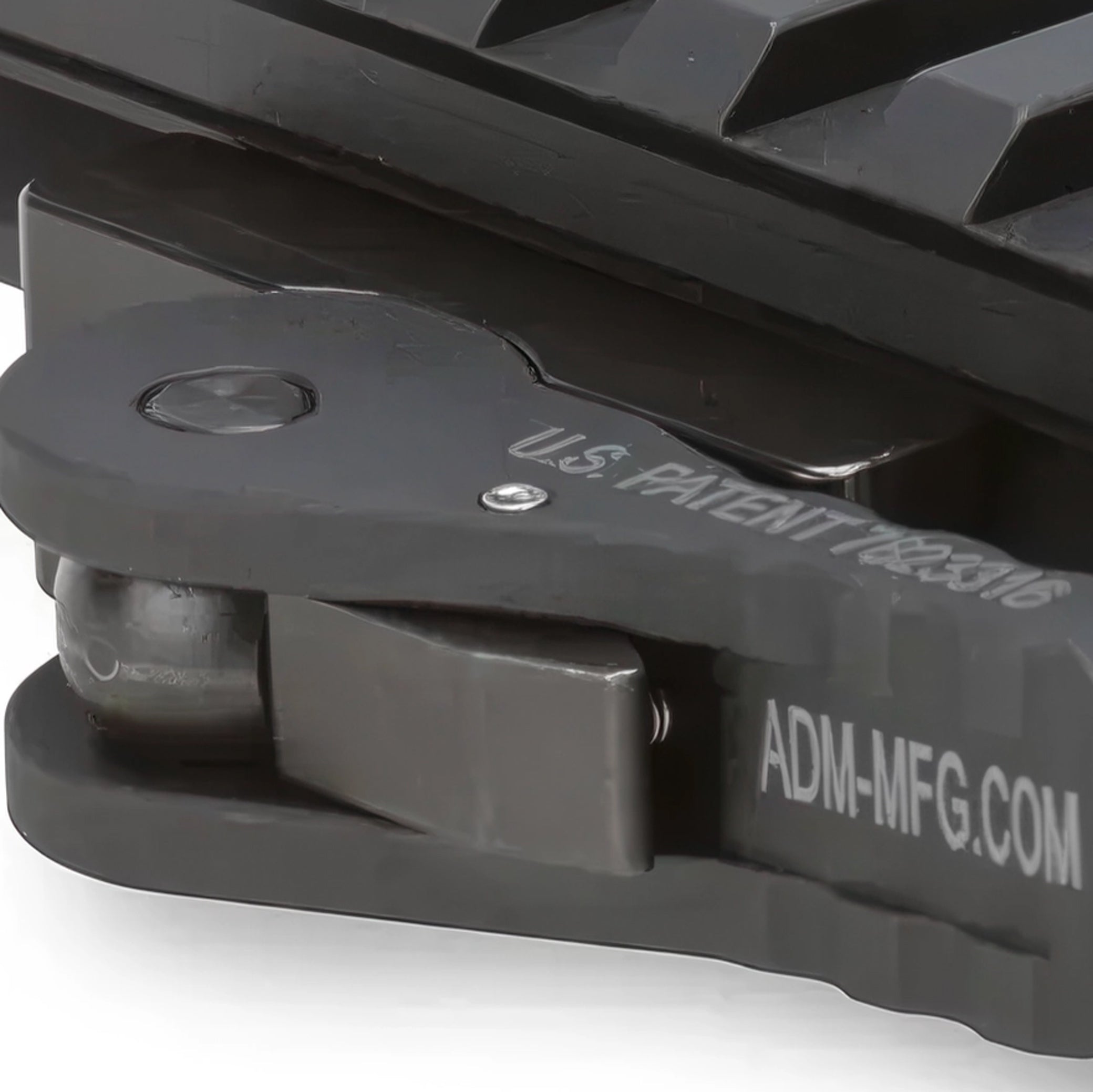Vortex Razor On Riser Vortex Optics Razor AR-15 Quick-Release Riser Mount- MT-5108 – SafariSA