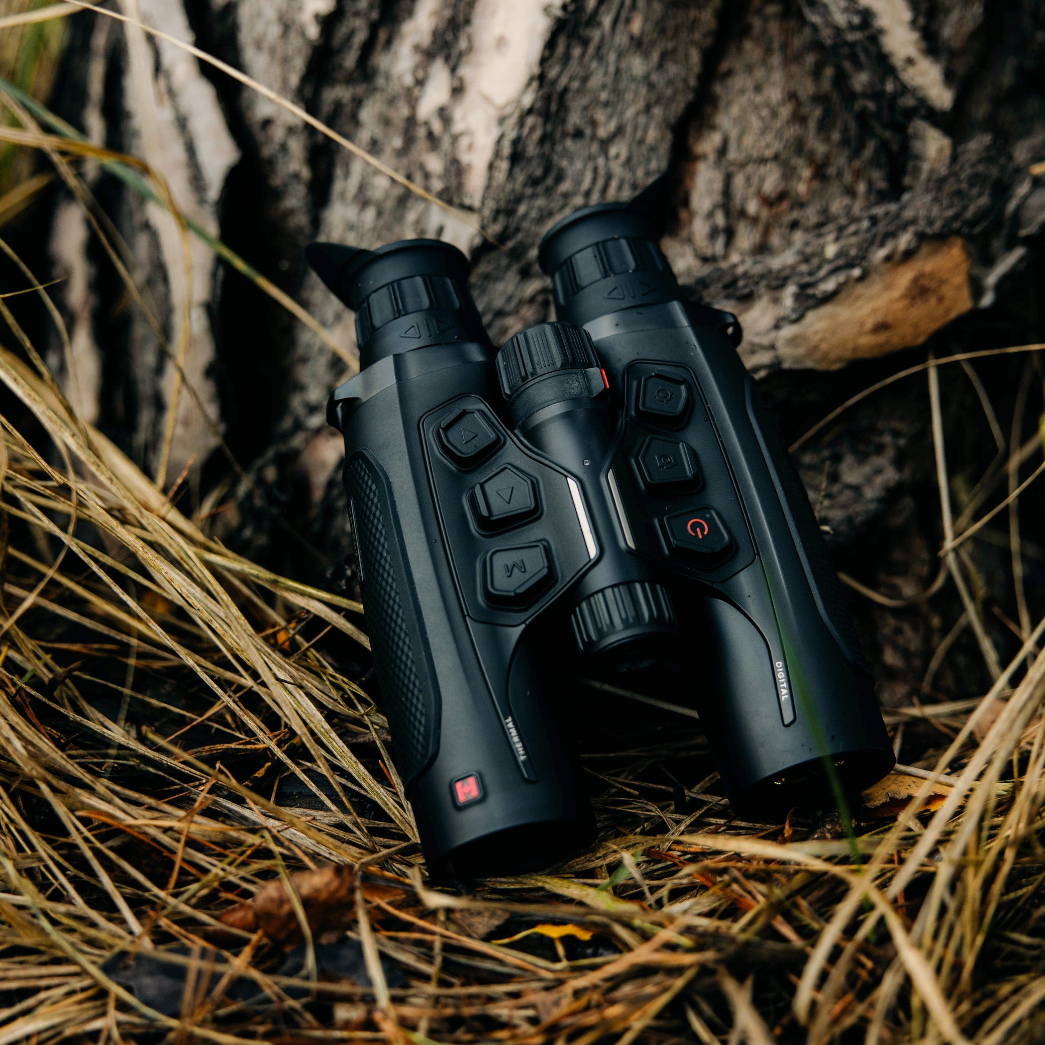 Hikmicro Habrok HE25L 2.0 4K 5.5-22x60 Multi-Spectrum Binoculars