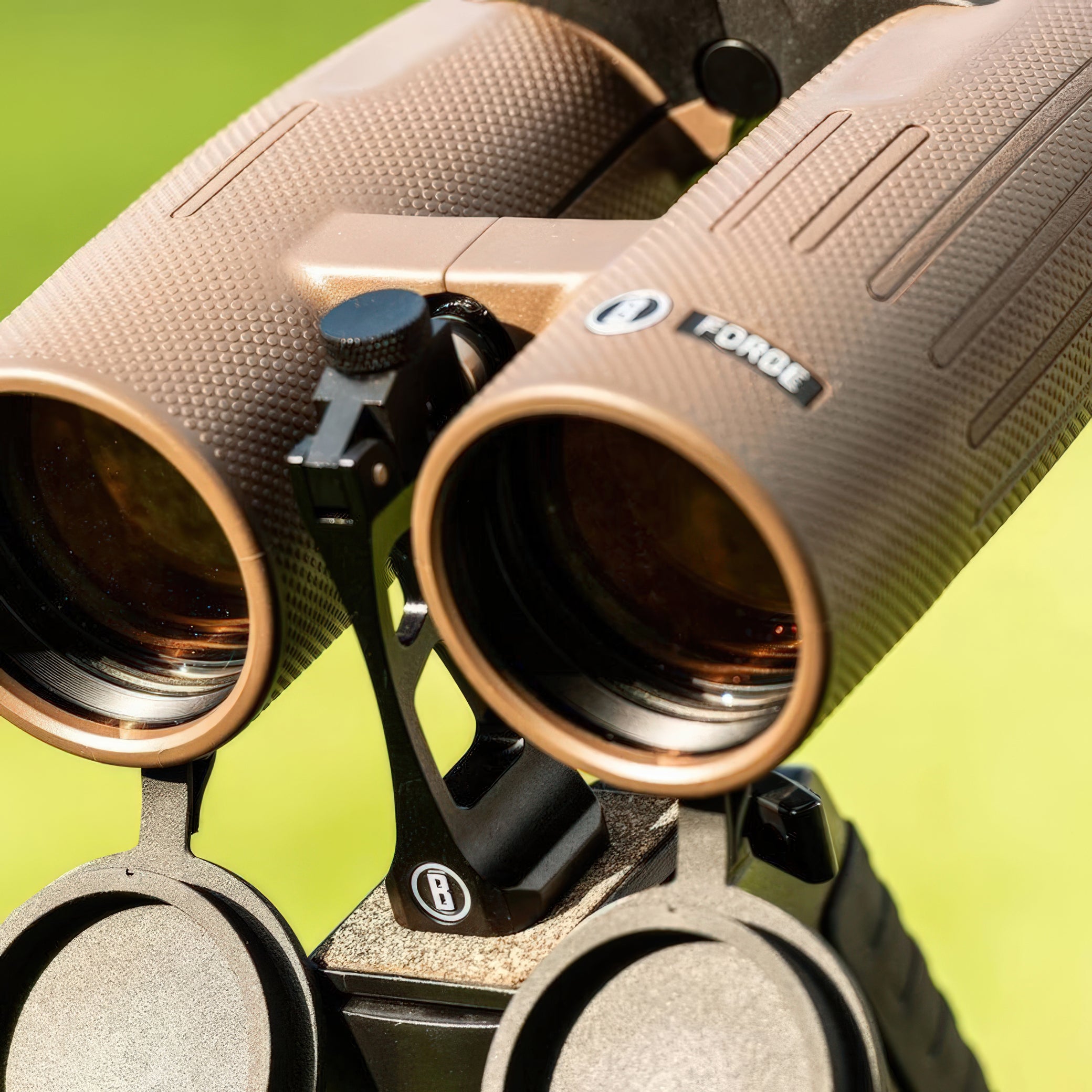 Bushnell Quick Release Binocular Tripod Adapter- BAHQRADPT