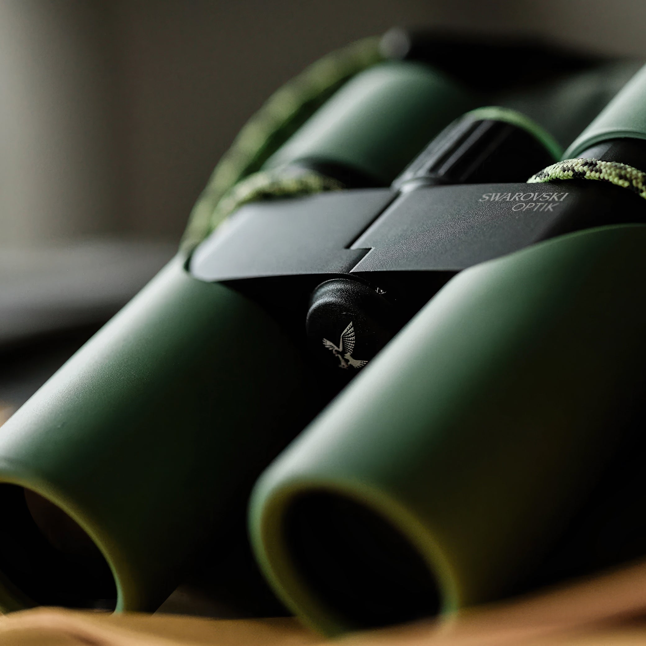 Swarovski CL Companion 10x30 Green Binoculars with Green Case- CLC1030G6